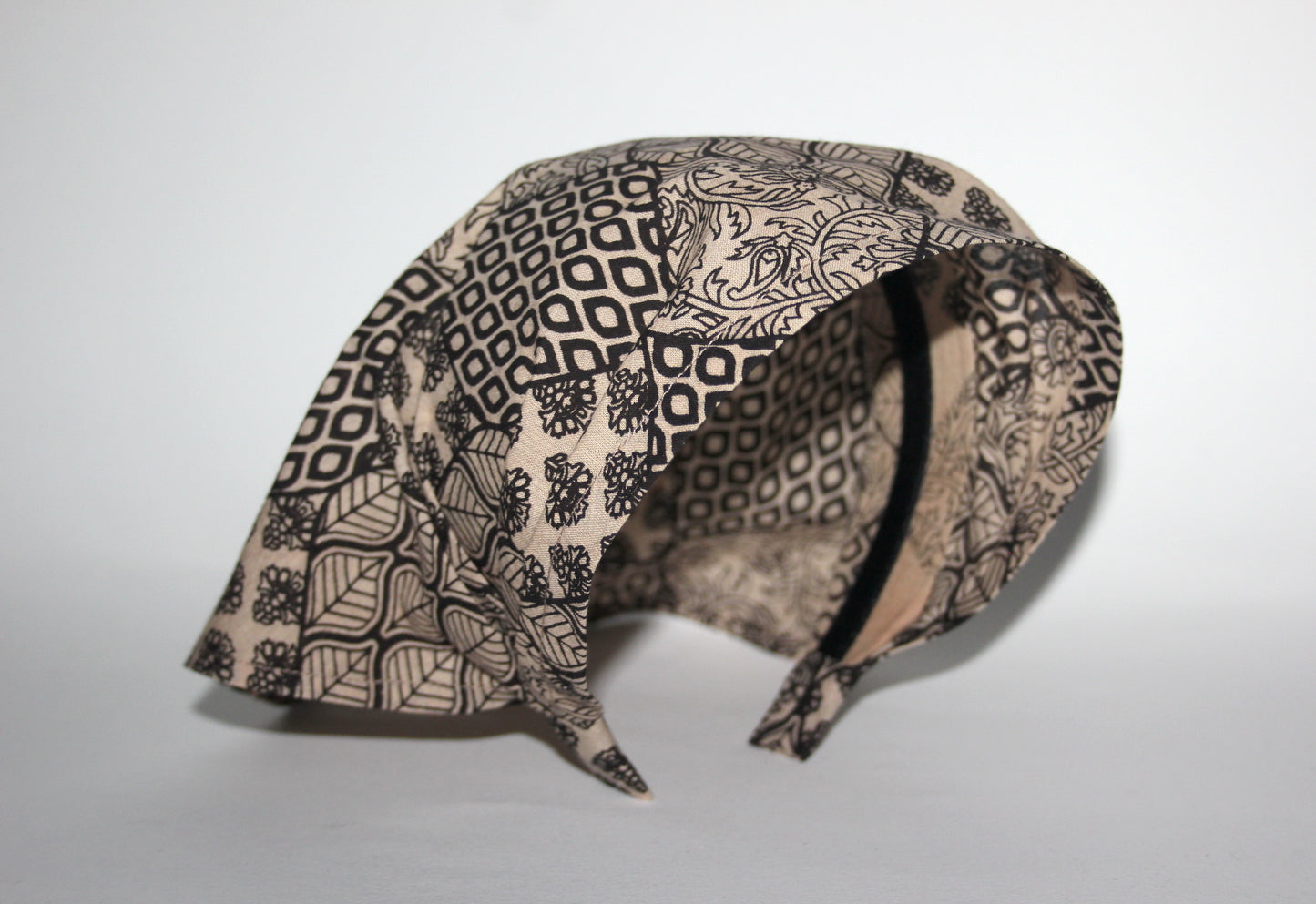 Bandana headband Natural Beige & Black structured cotton batiste kerchief