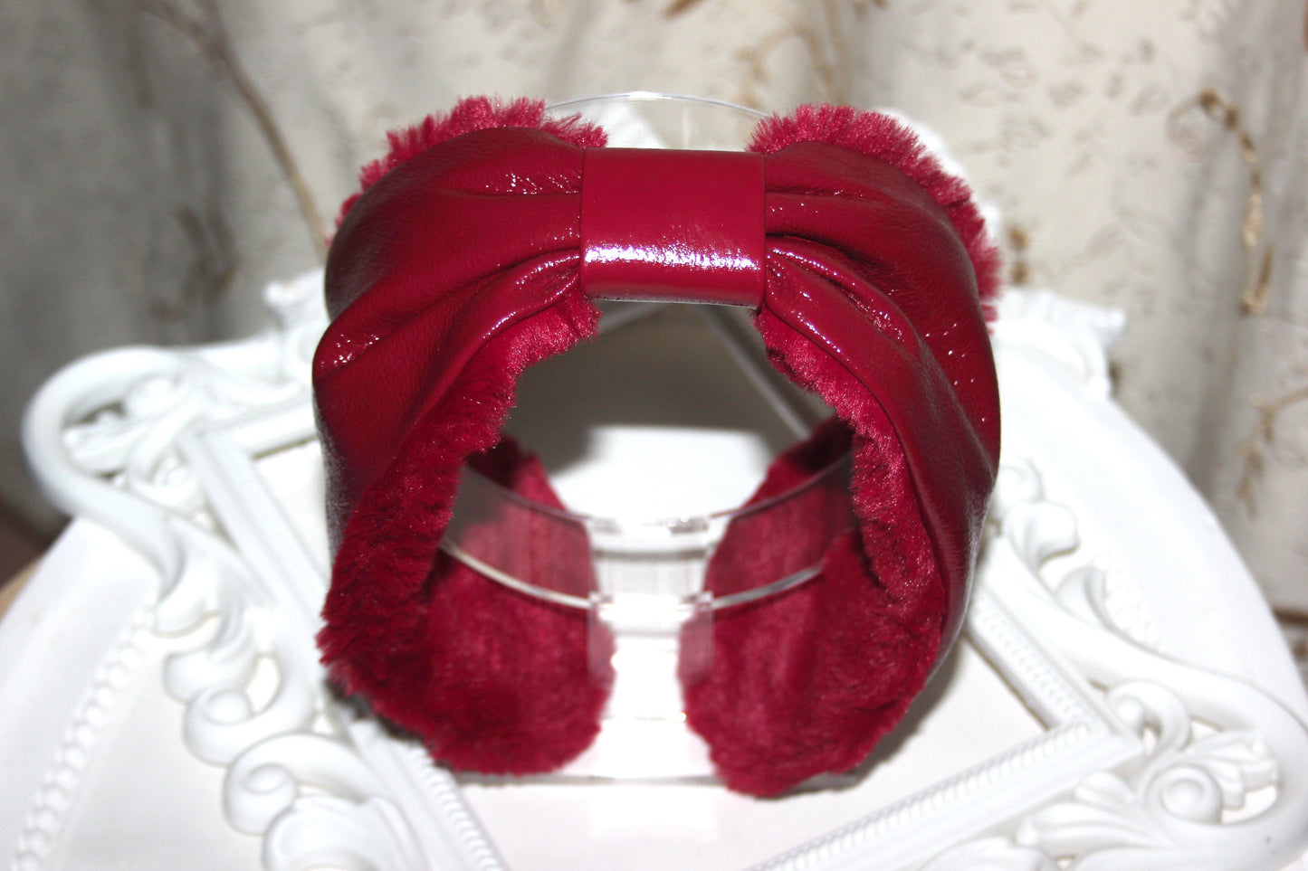 Red woman earmuffs Patent leather&Faux fur fluffy running headband turban