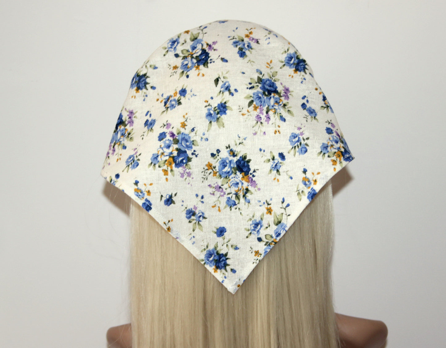 Triangle bandana headband Off White & Blue Rose linen head kerchief Retro summer bandana