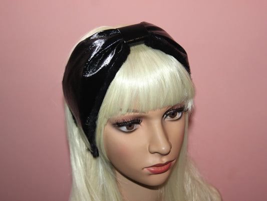 Black woman earmuffs patent leather Faux fur fluffy ear muffs skiing headphones