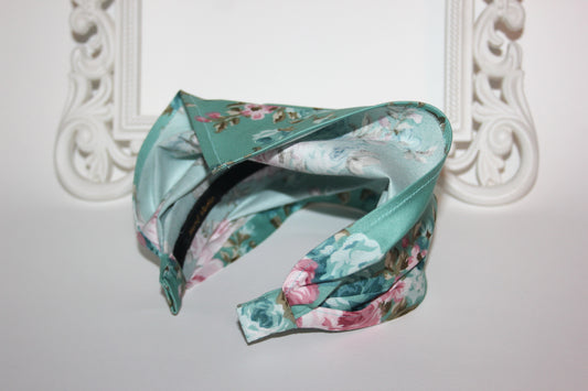 Head kerchief Dusty Green satin cotton triangle bandana headband