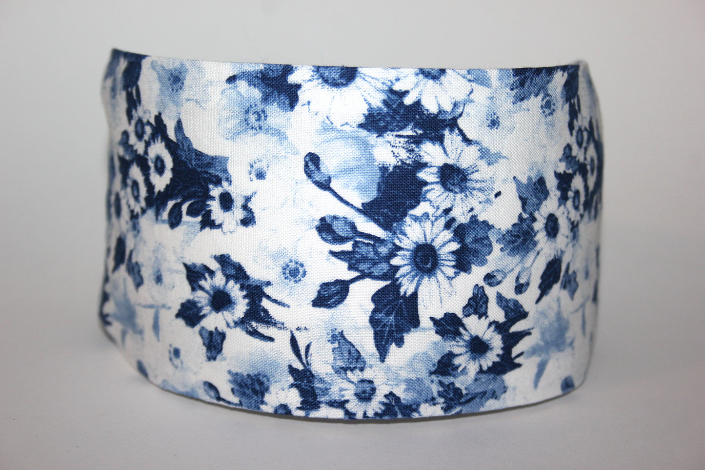 Boho Navy & White cotton flower print headband