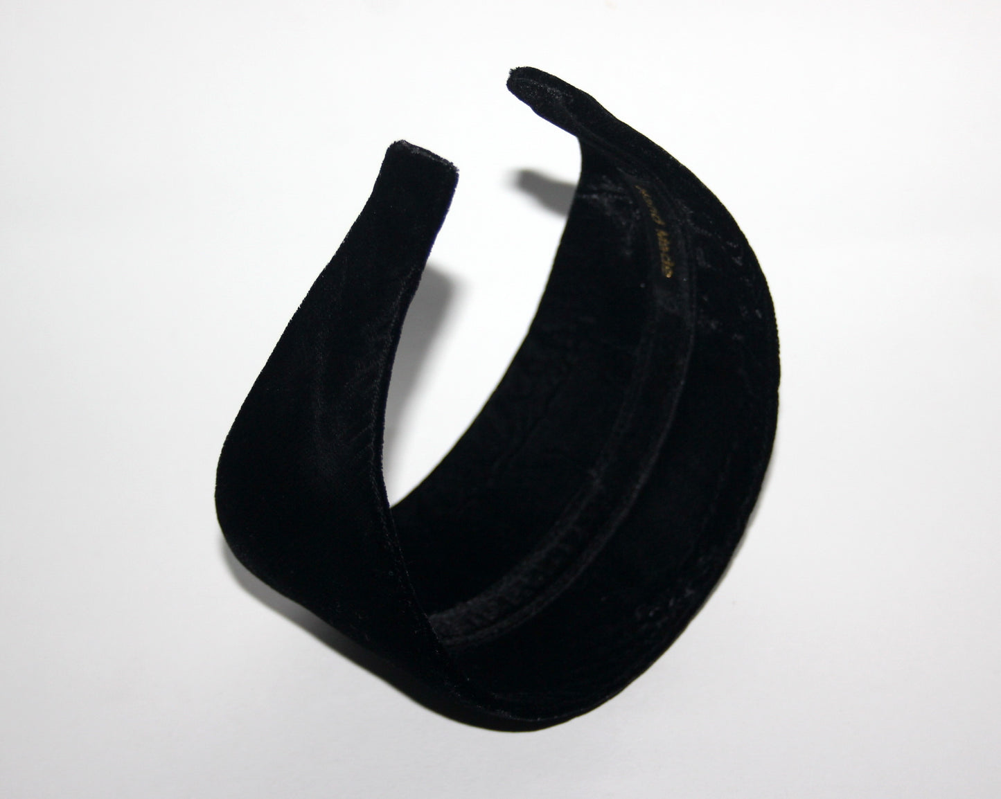 Black silk velvet headband for women, wide adjustable hairband, plastic free