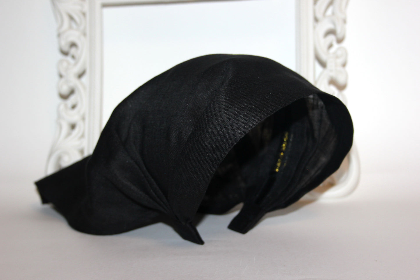 Black triangle bandana Linen alopecia headband Comfy hippie headband