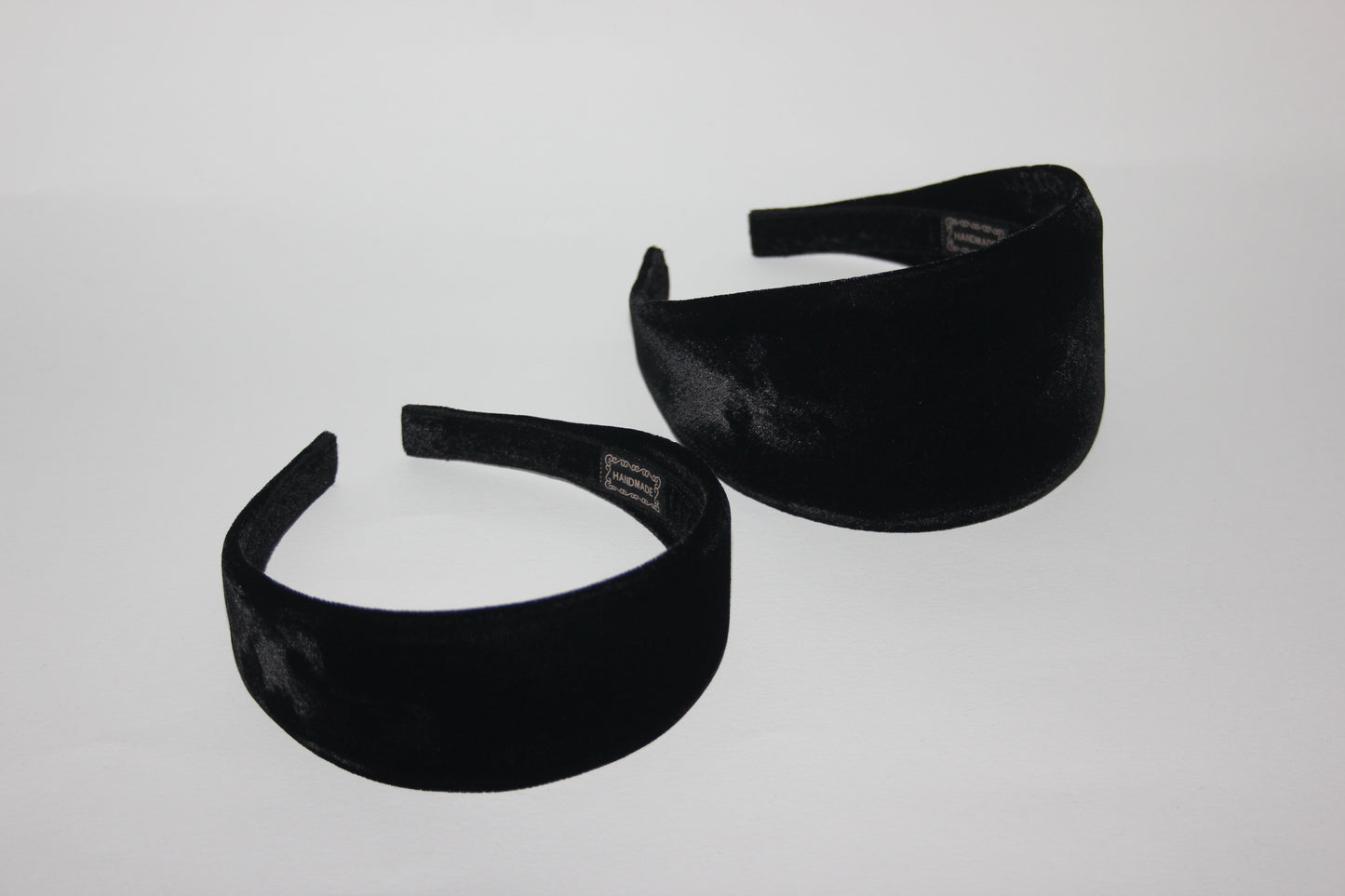 Black silk velvet headband for women, wide adjustable hairband, plastic free