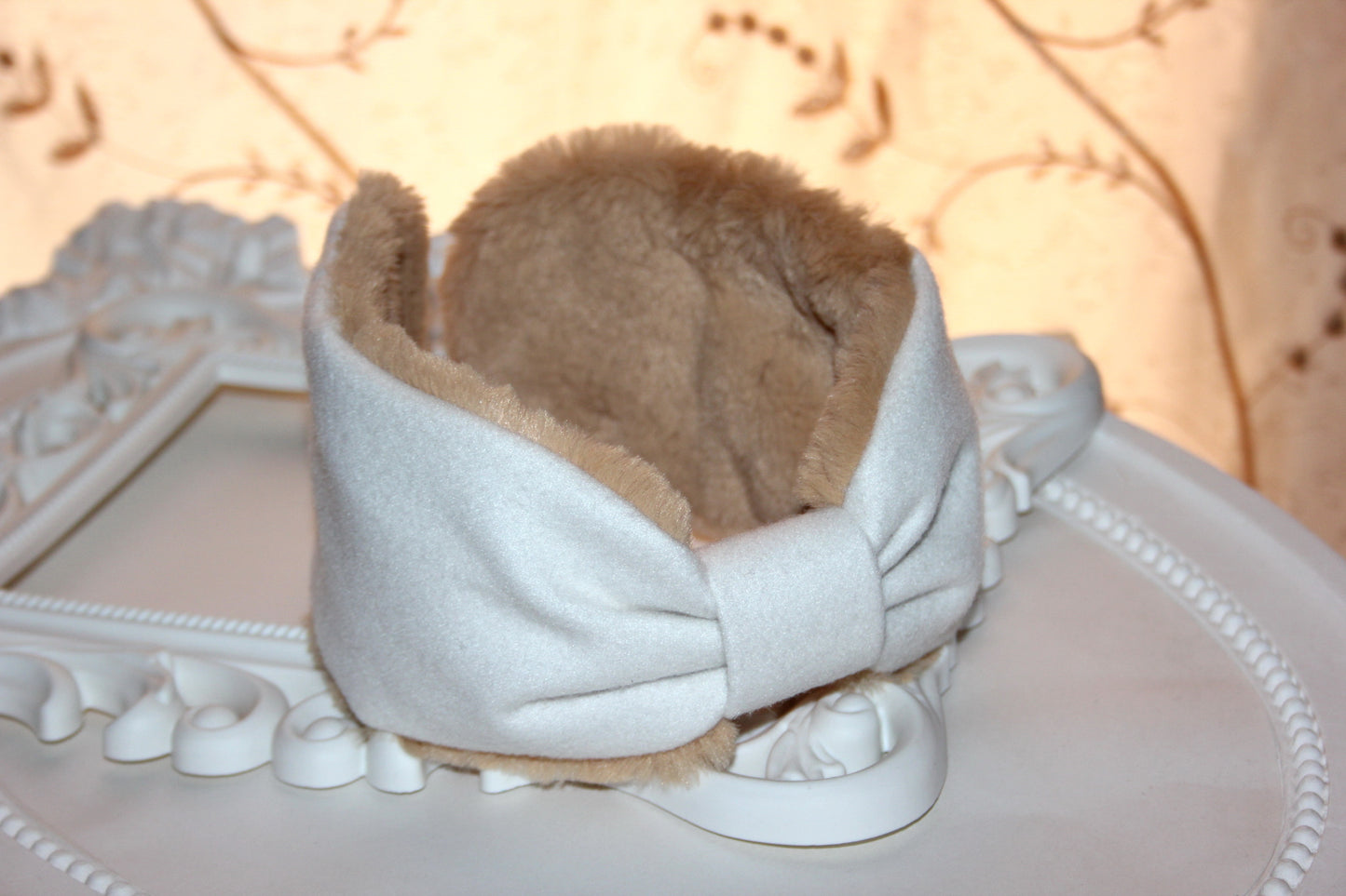Ivory earmuffs Beige wool & faux fur headband turban