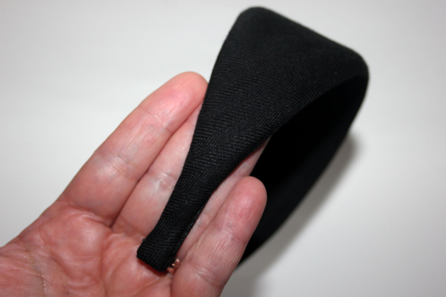Black Linen padded headband, Herringbone puffy hairband scarf, plastic free... NEW