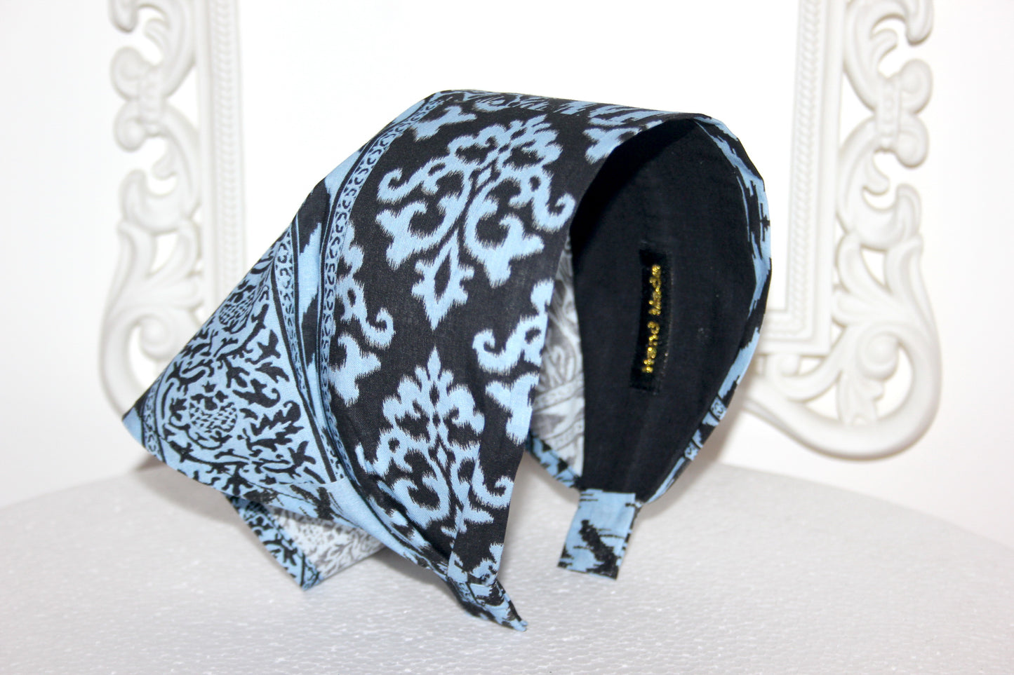 Damask head kerchief Blue & White cotton bandana headband