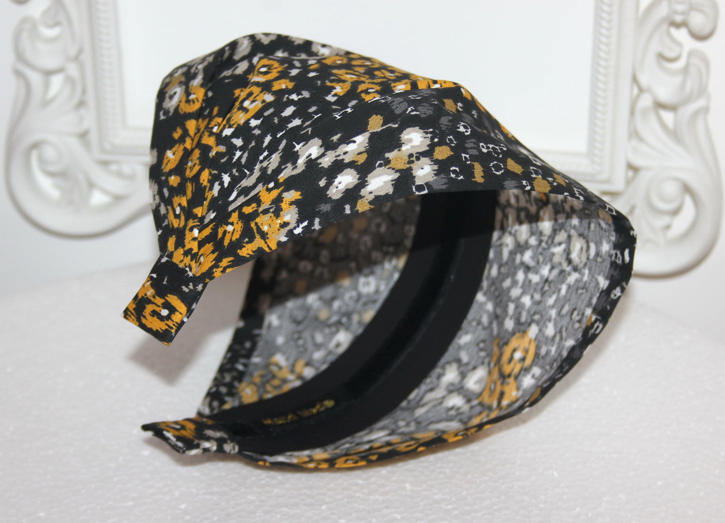 Bandana headband Multicolor abstract print hair scarf, Wide head cover