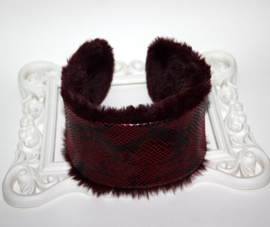 Luxury Dark Red Snake print warm earmuffs Stylish and warm ear cover