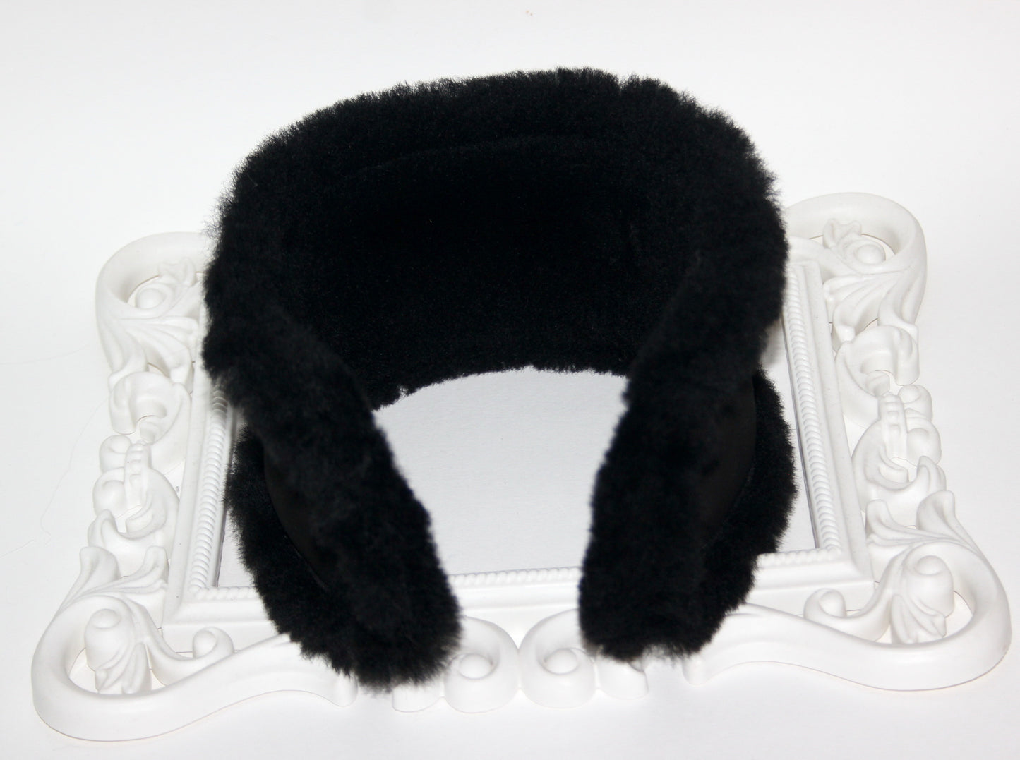 Real fur earmuff Black sheepskin suede headband Skiing headphones Running ear warmers for women