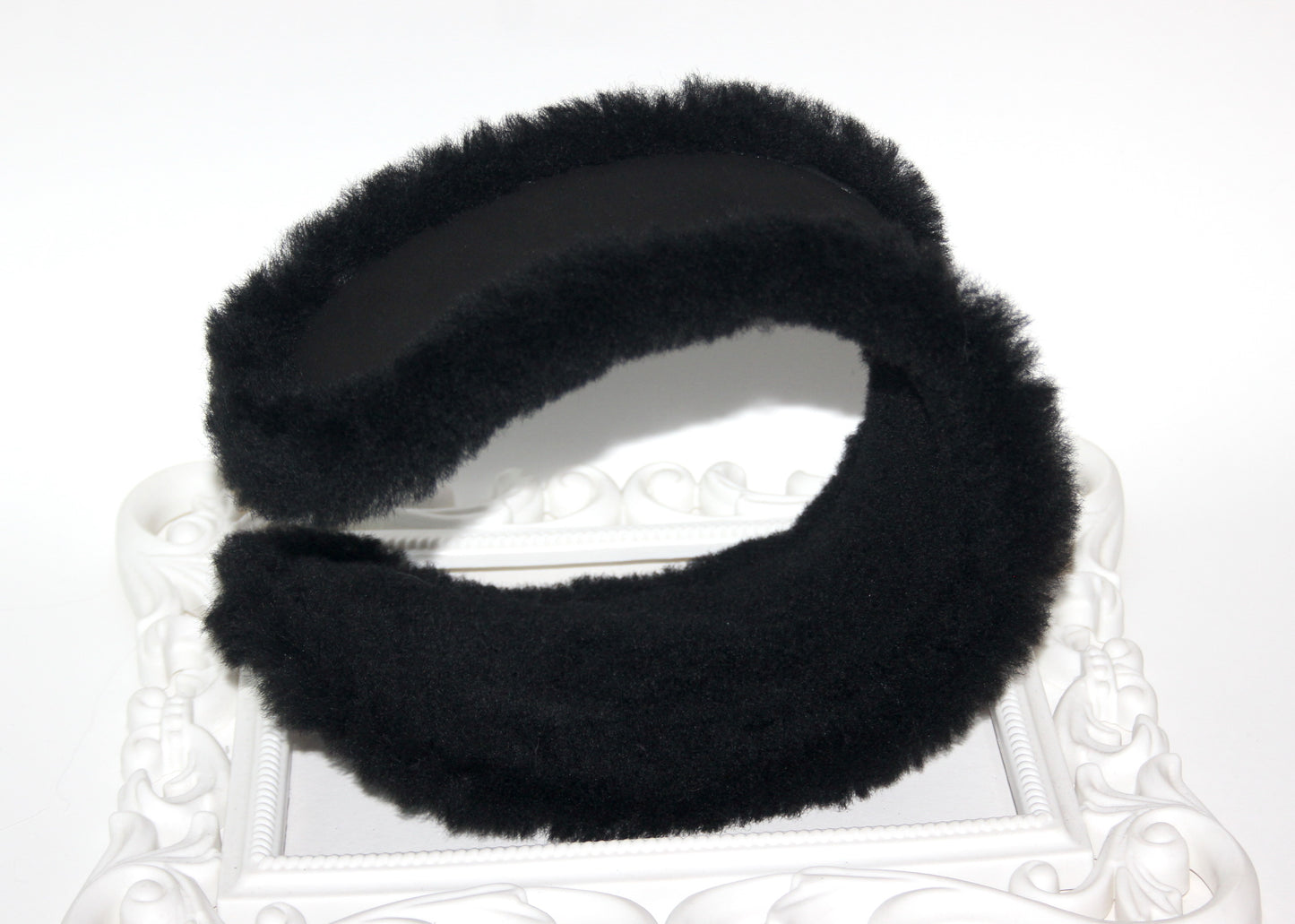 Real fur earmuff Black sheepskin suede headband Skiing headphones Running ear warmers for women