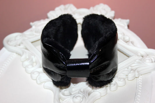 Black woman earmuffs patent leather Faux fur fluffy ear muffs skiing headphones