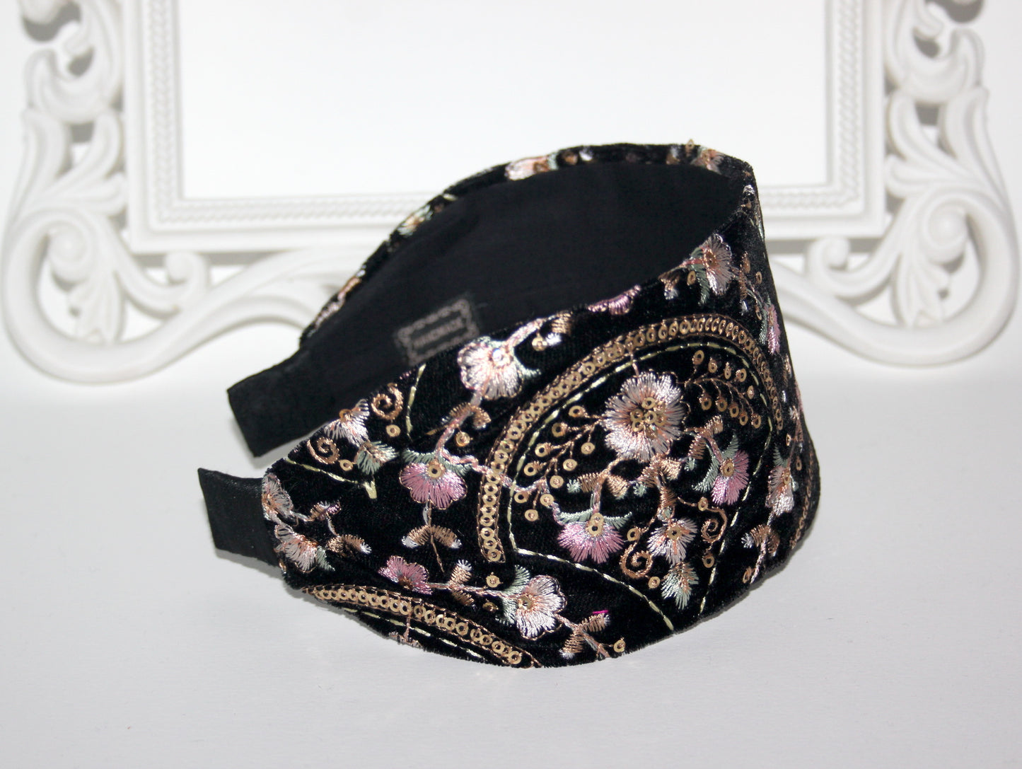 Embroidered boho headband Black/Gold/Pink Exquisite velvet hairband scarf