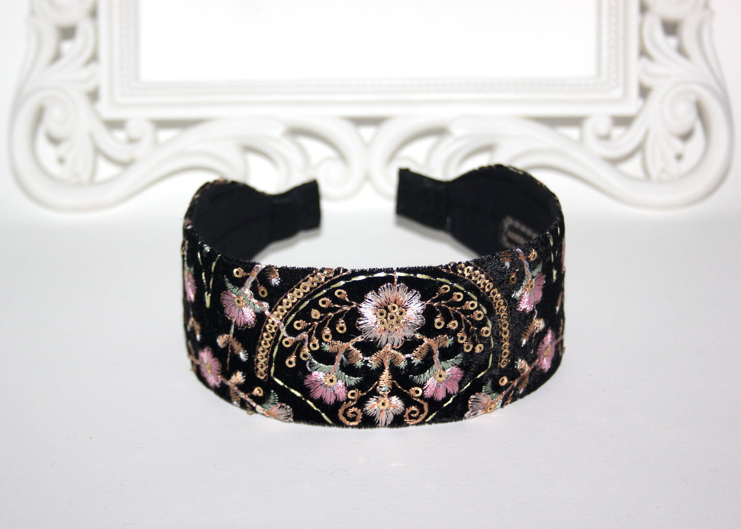 Embroidered 2" headband for women Exquisite black velvet hairband scarf