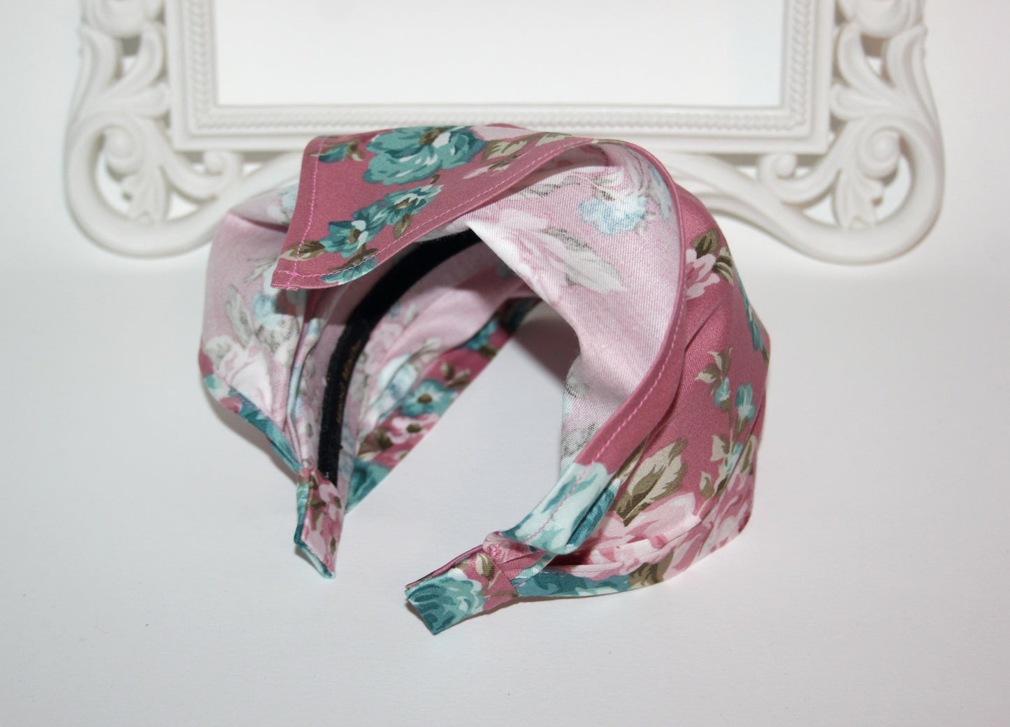 Head kerchief Blush Pink cotton triangle bandana headband